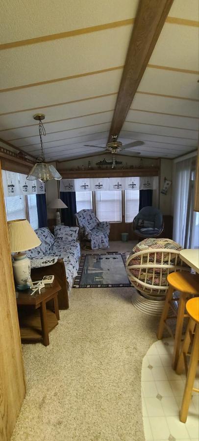 Model Home Near Camp Lejeune With Water View Sneads Ferry Eksteriør bilde