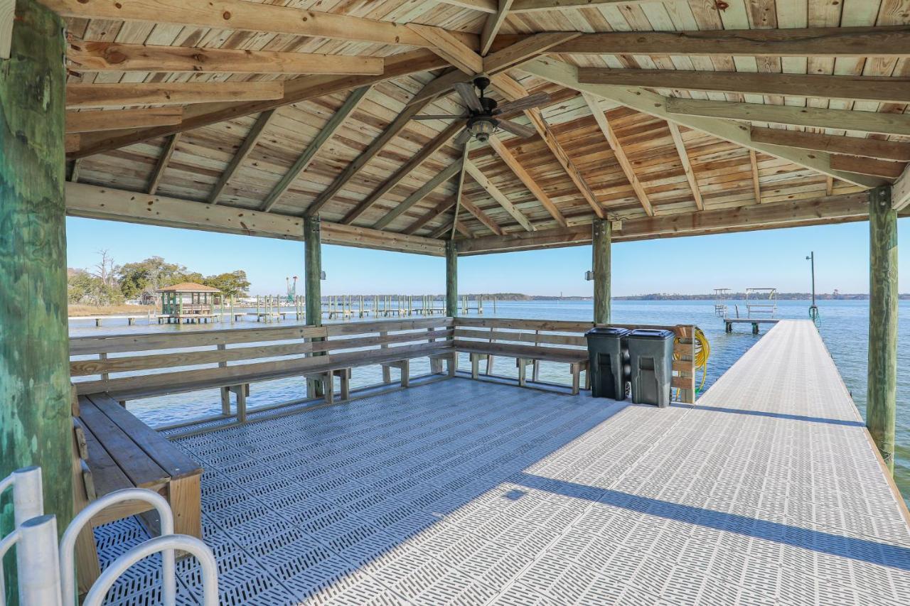 Model Home Near Camp Lejeune With Water View Sneads Ferry Eksteriør bilde